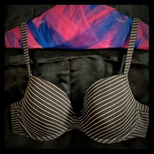 Lane Bryant Cacique black pin stripe bra